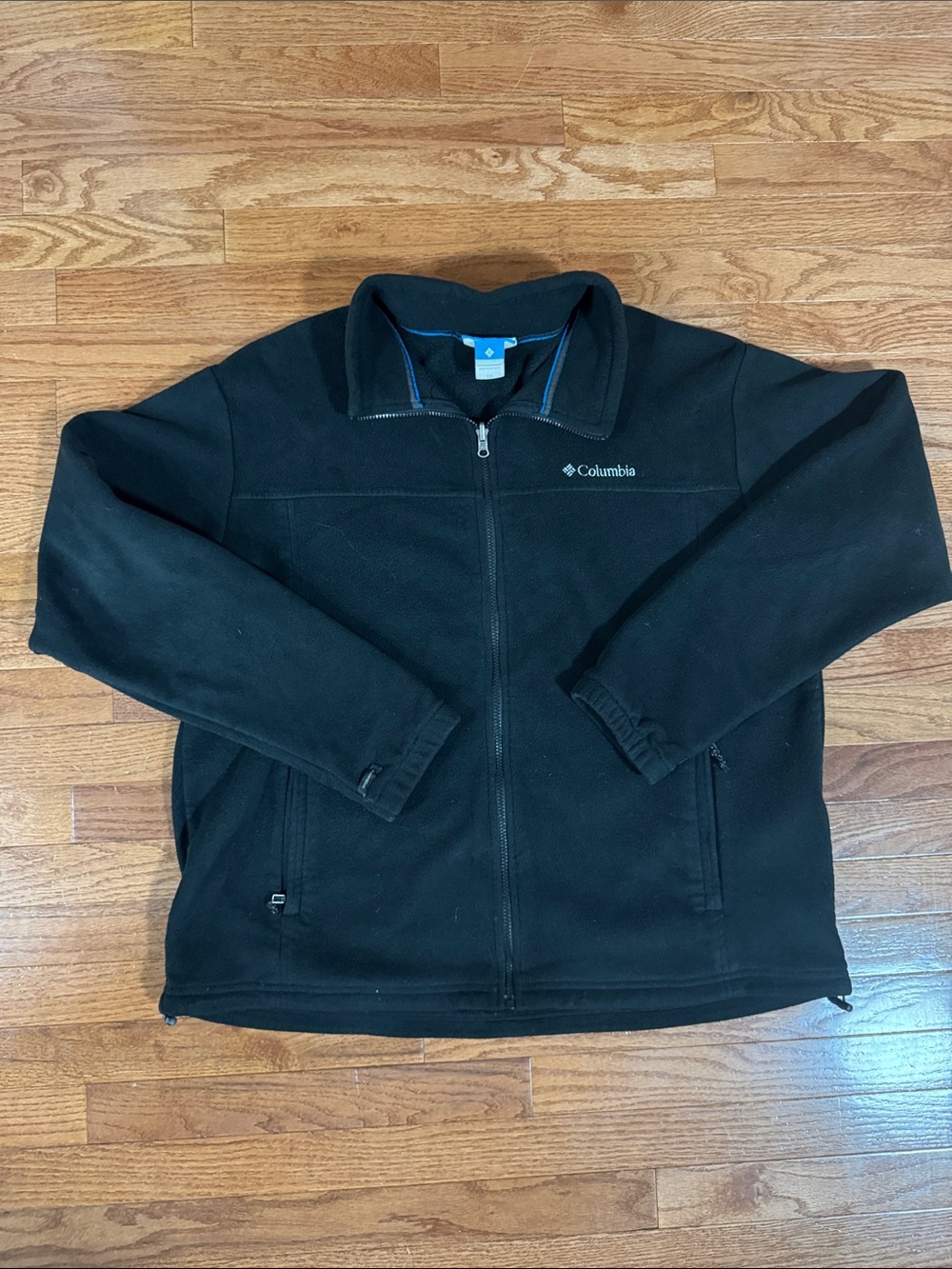 Columbia Black Lightweight Full-Zip Fleece Jacket